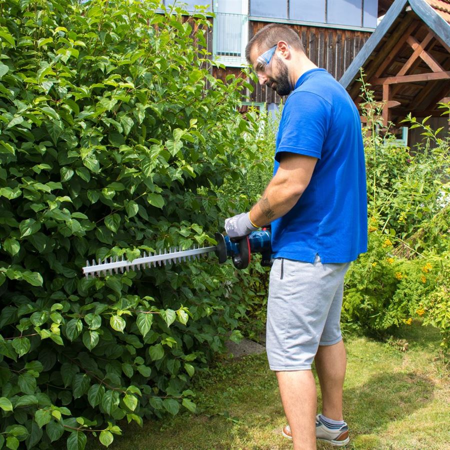 Akumulátorové nůžky na živé ploty HS 18-201-05