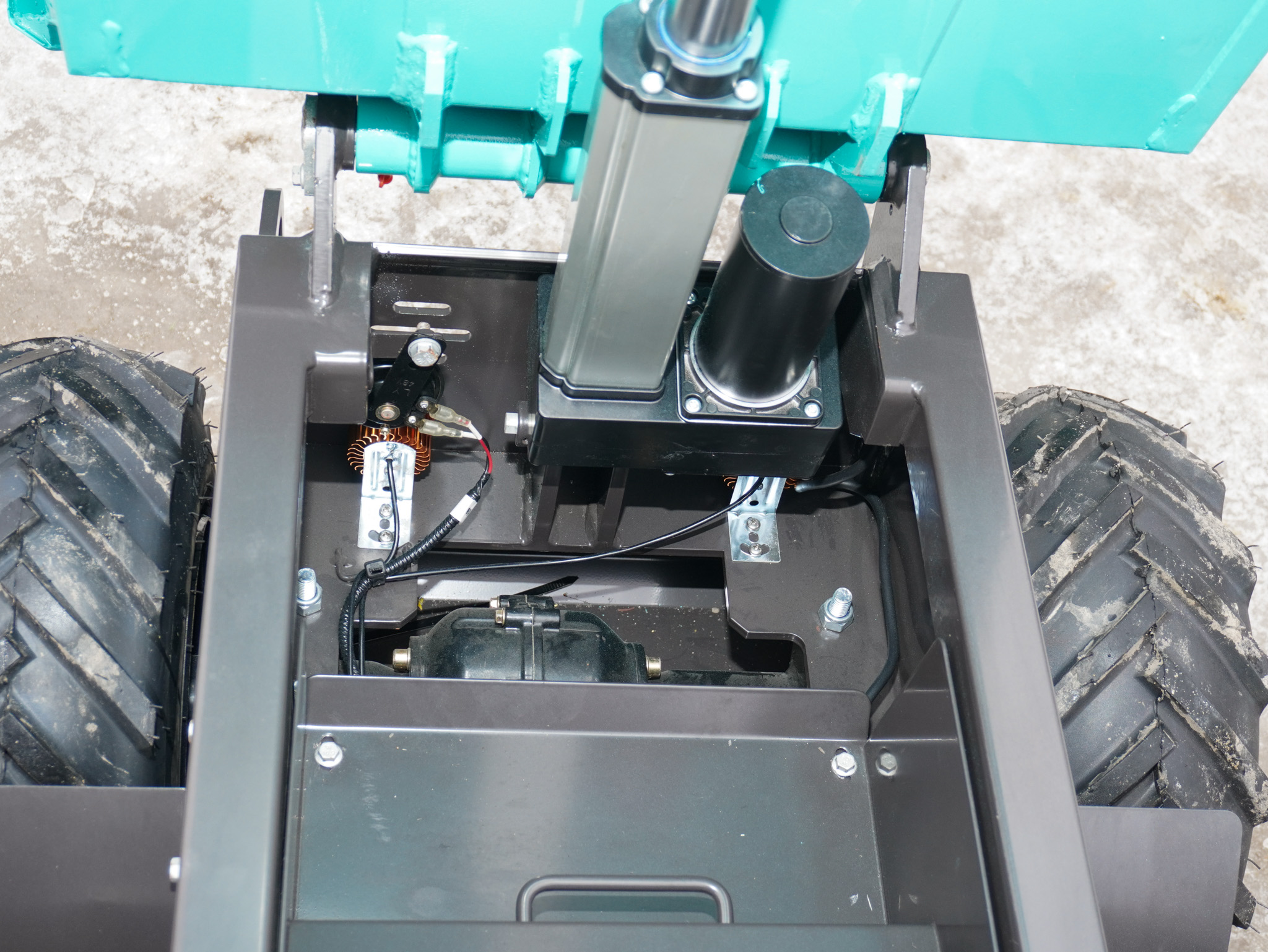 Elektrický kolový minidumper BGXN450E