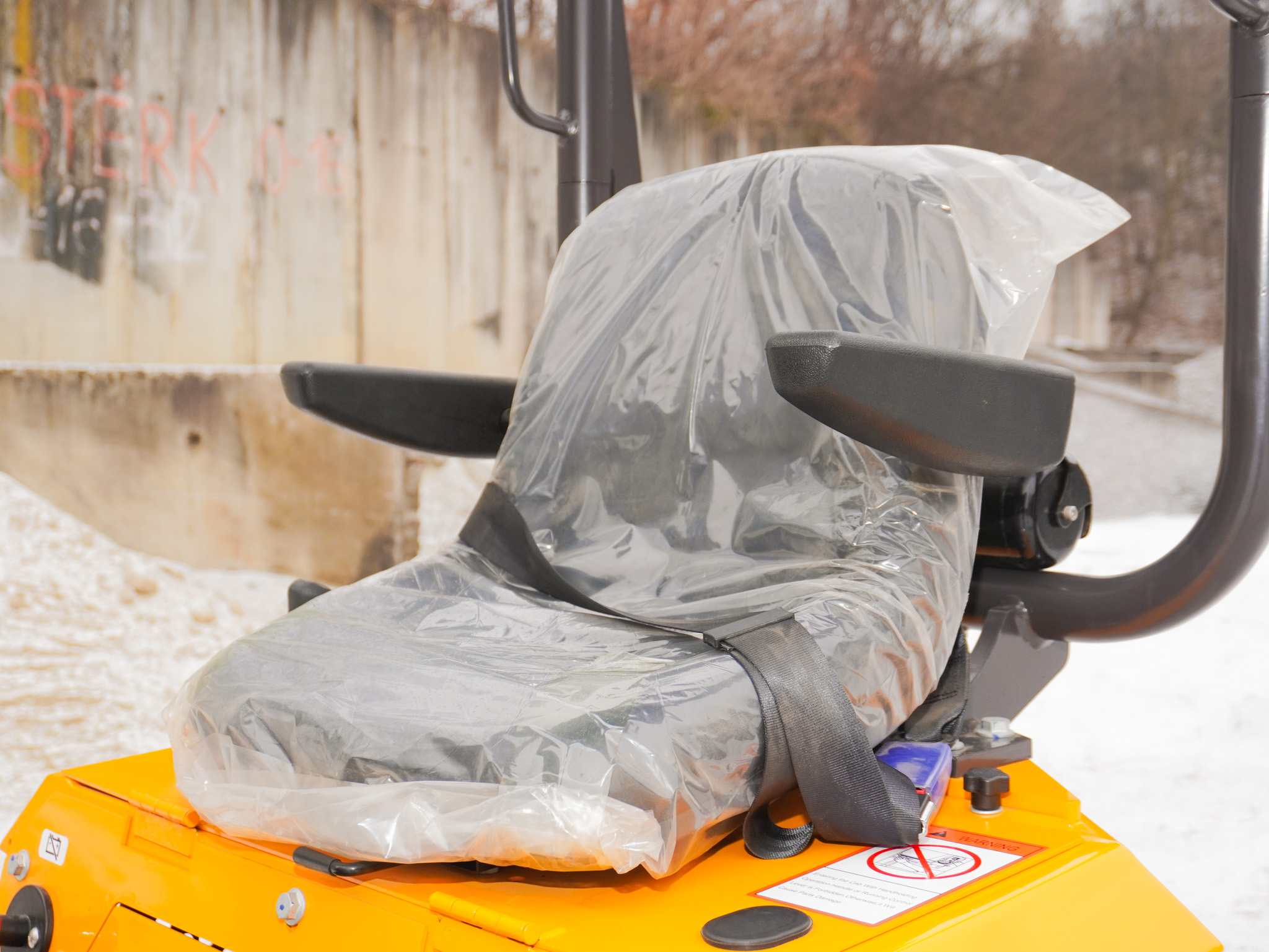 Minibagr BG850.01 HT lžíce 400mm, rychloupínák PÁKOVÝ, hydraulický PALEC