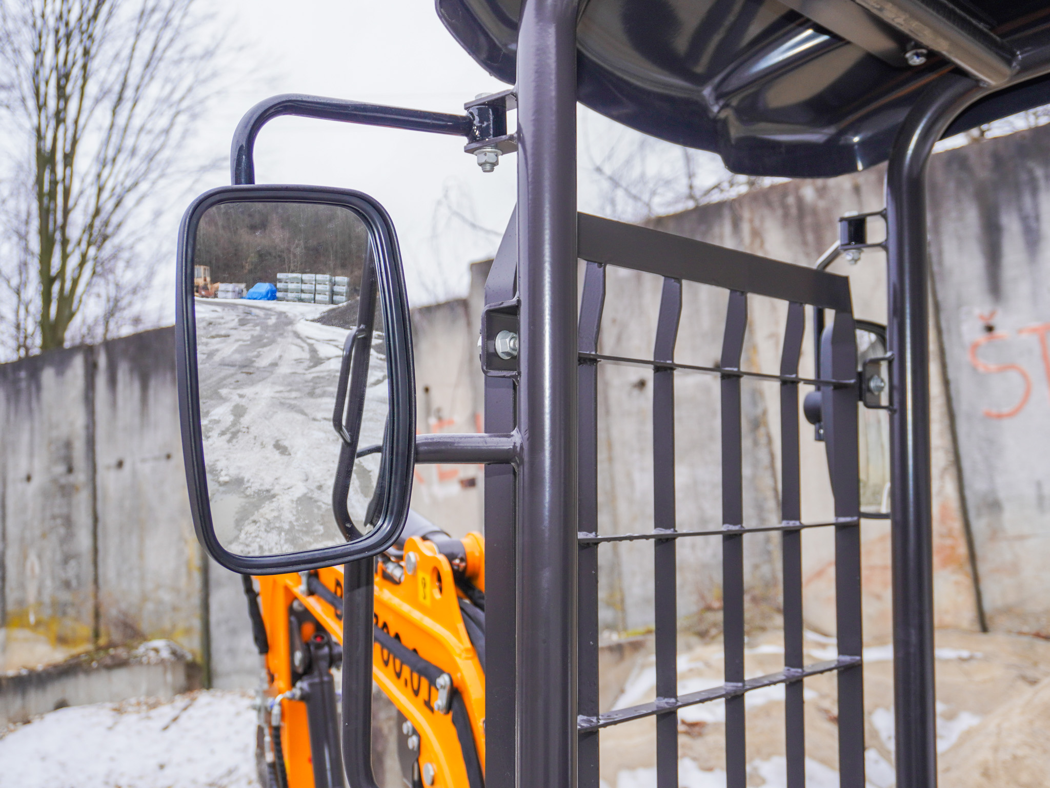 Minibagr BG1700.01 Kubota, lžíce 400mm, Hydraulický přidržovací palec