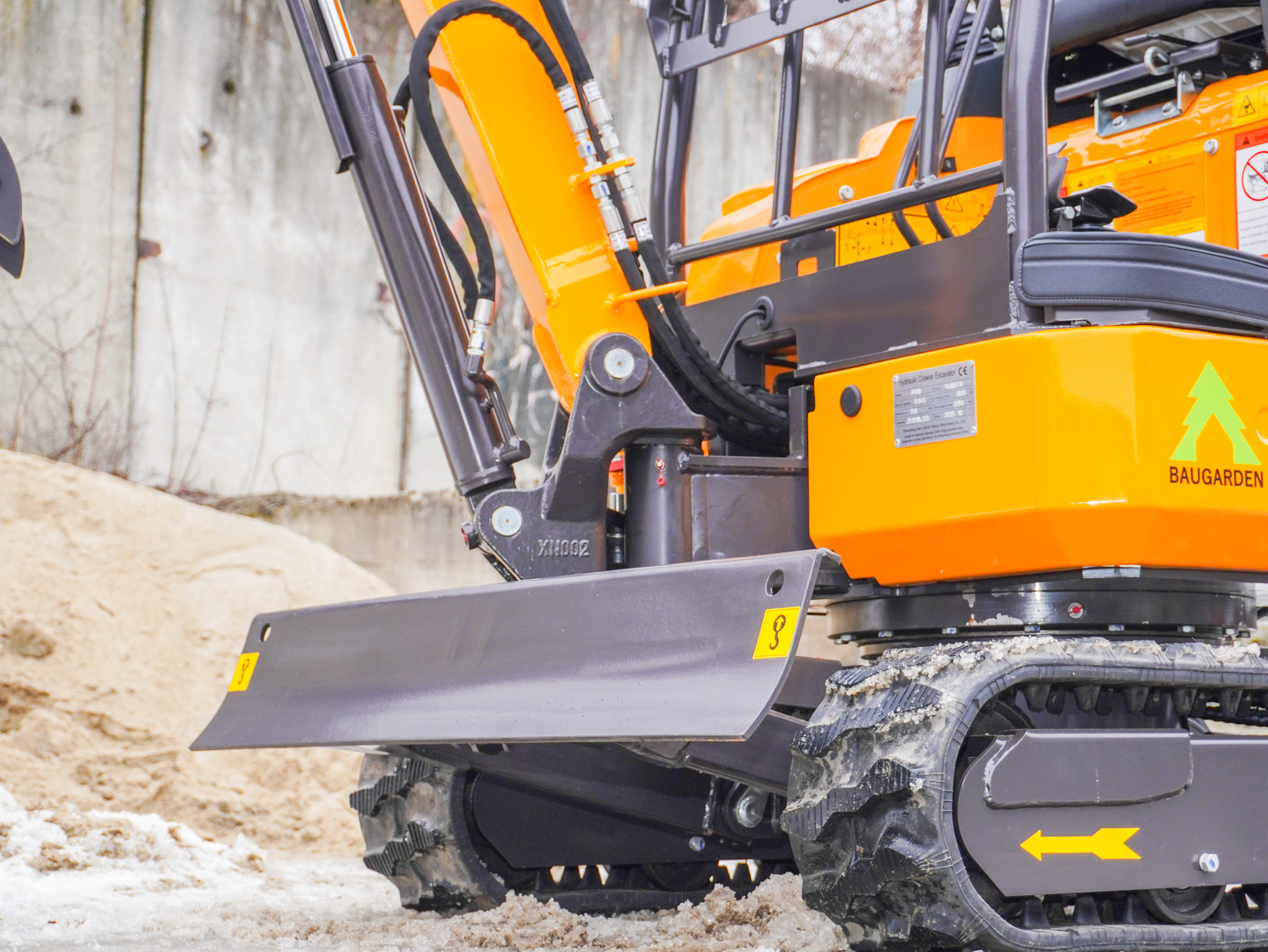 Minibagr BG1700.01 Kubota, lžíce 400mm, Hydraulický přidržovací palec