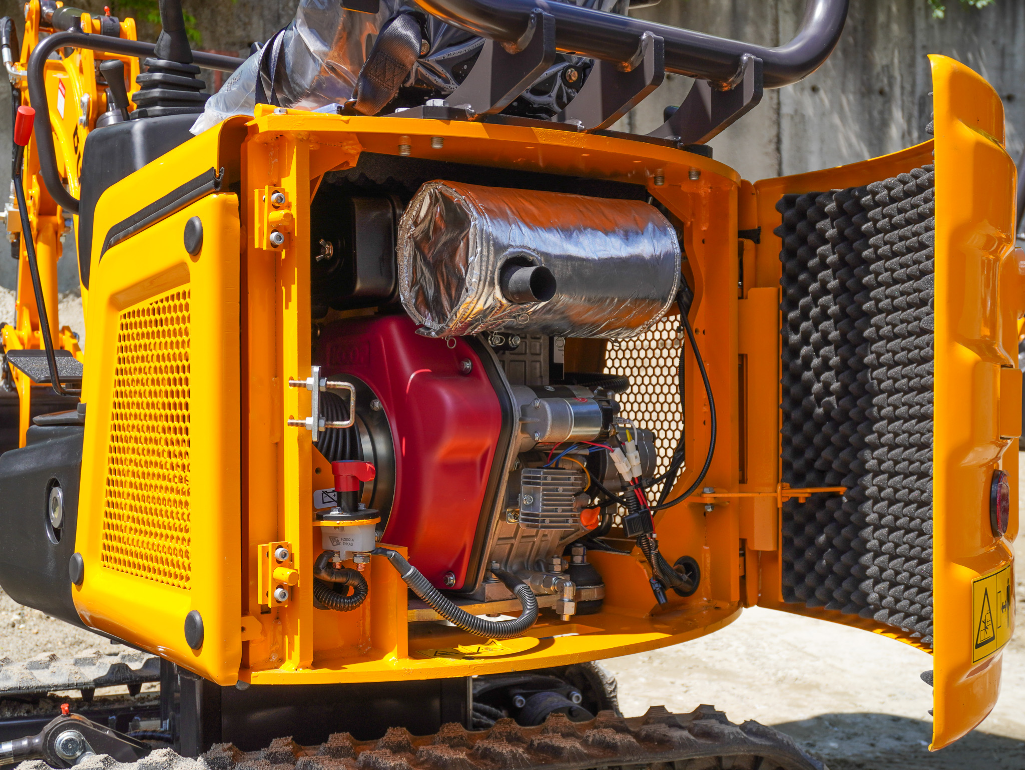 Minibagr BG910.02 II lžíce 400mm, přidržovací palec mechanický