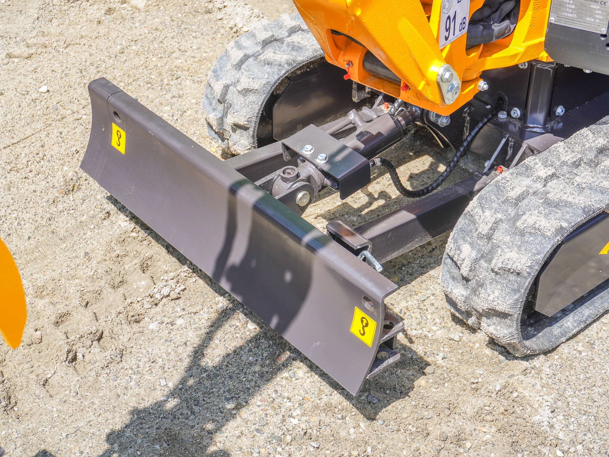 Minibagr BG910.02 II lžíce 400mm, přidržovací palec mechanický